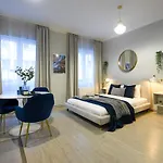 Urban Adventure For Two * بوخارست