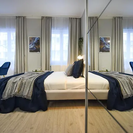 Urban Adventure For Two * Βουκουρέστι