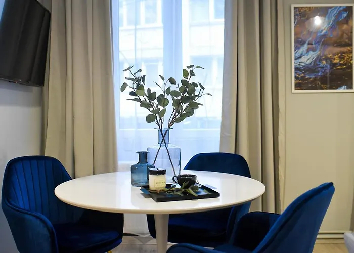 Urban Adventure For Two *