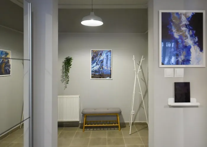 Urban Adventure For Two Apartament *