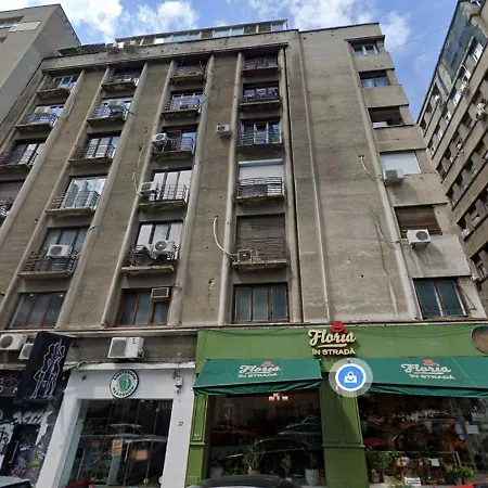 Urban Adventure For Two Apartament